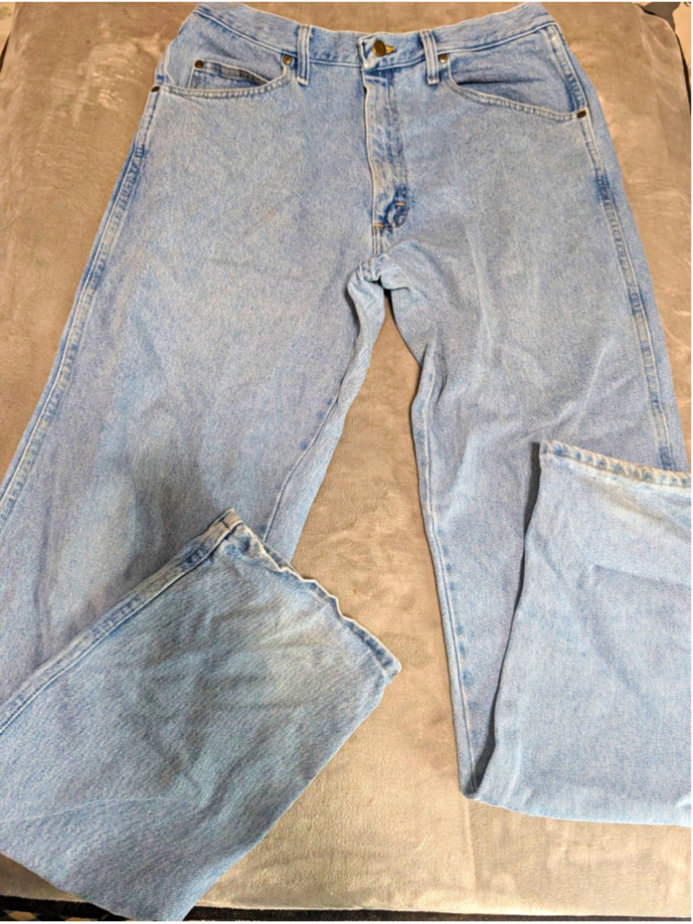 Wrangler Blue Ridge Jeans Mens 36x36 Light Wash 100% Cotton Denim mid rise